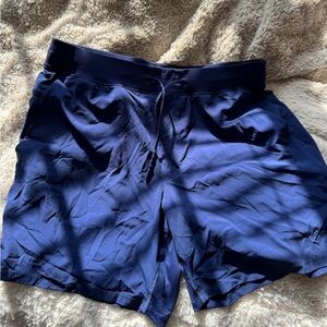 Men’s Lululemon Deep Blue Athletic Shorts